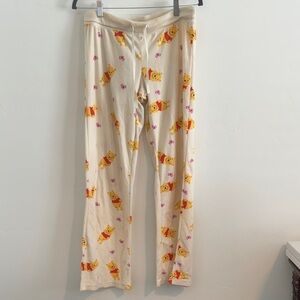 ‼️Free w/Purchase‼️Cream Winnie the Pooh Print Pajama Pants